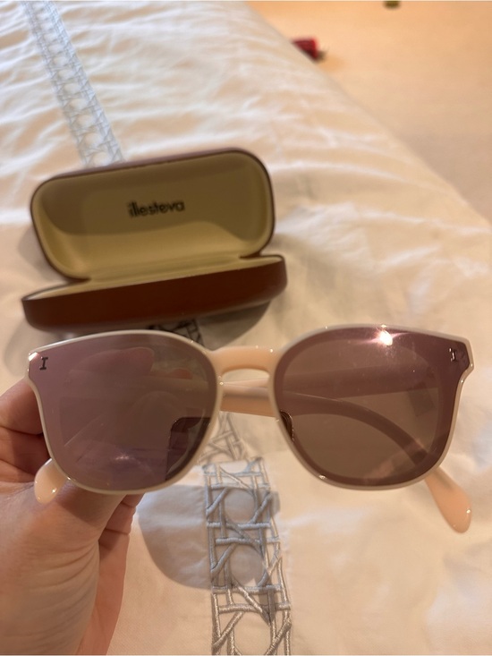 Illesteva Pale Pink Mirrored Sunglasses